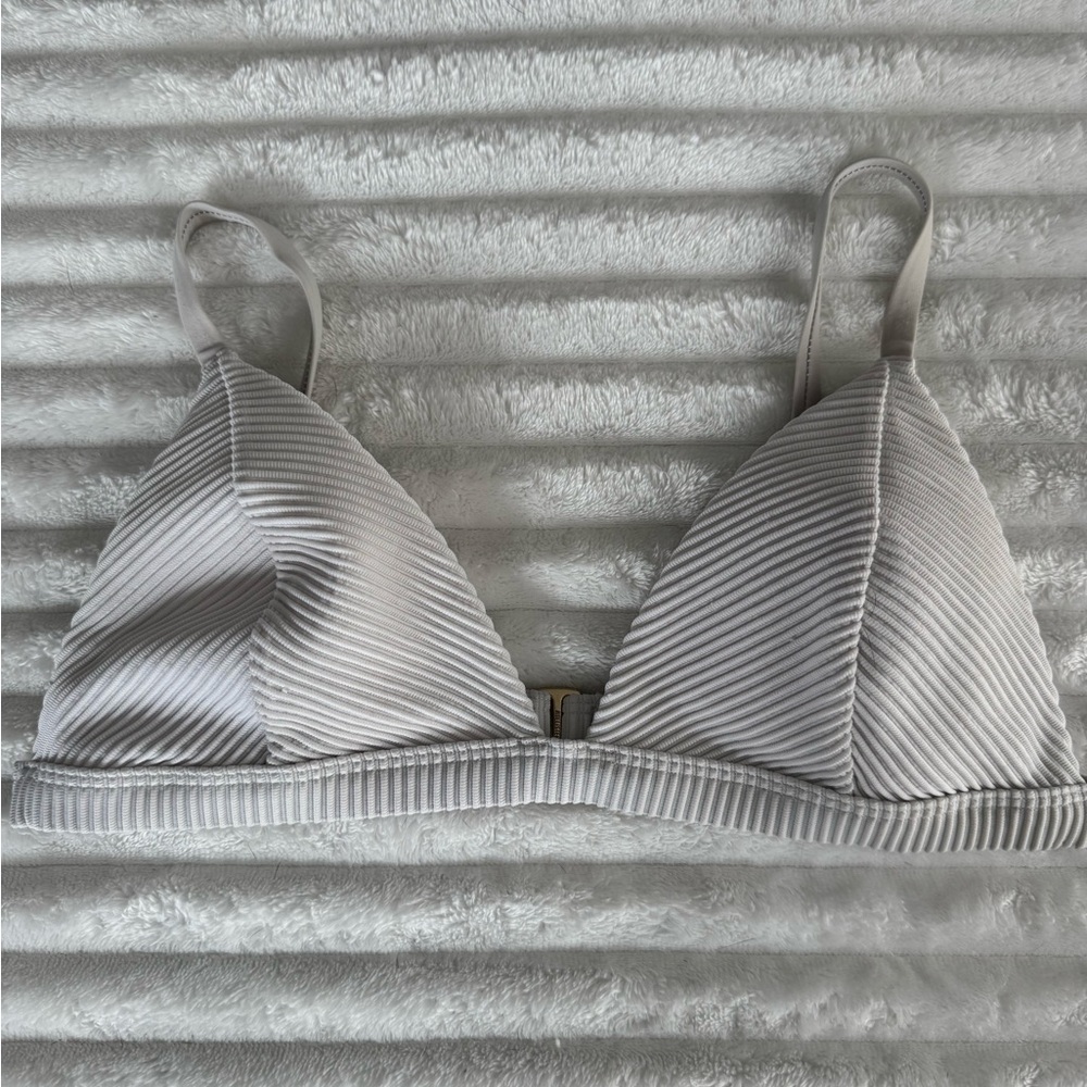 Hollister Women's Bikini Top